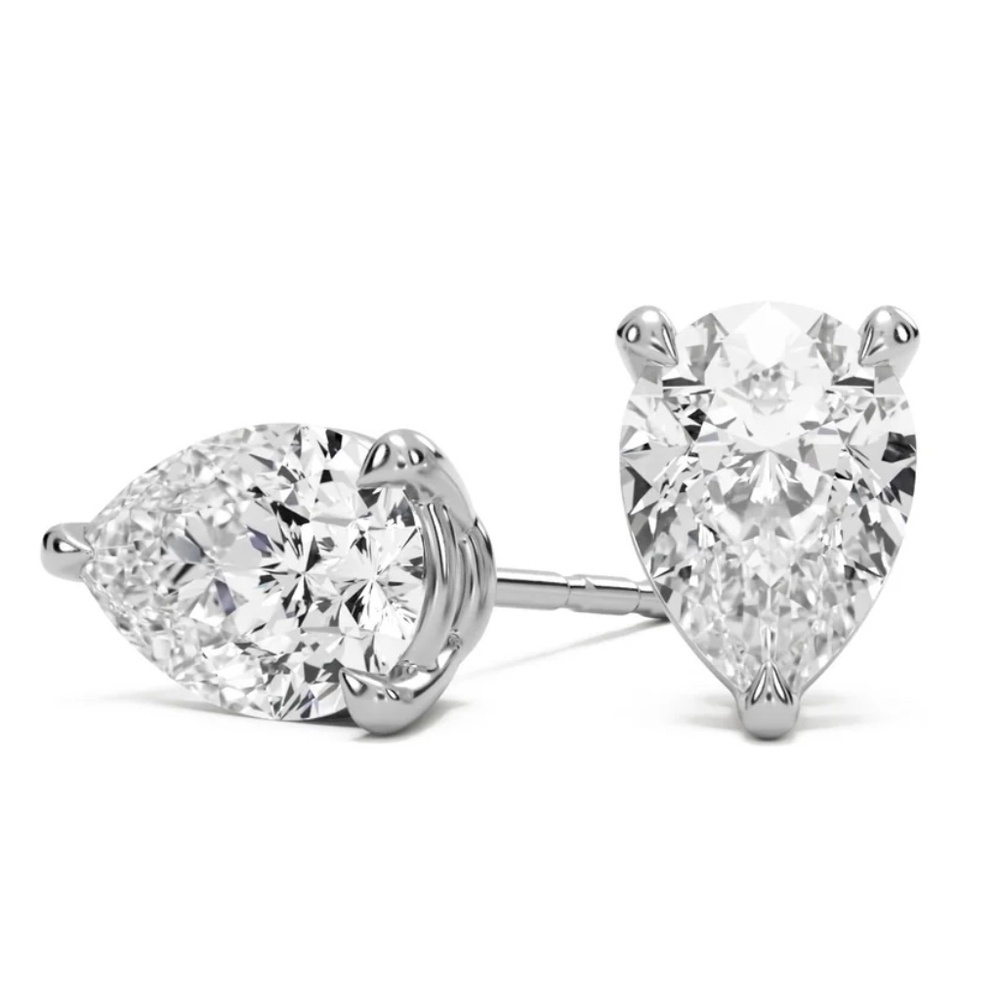 NWT | Certified | 2 Carat Moissanite Diamond Stud Earrings | 925 Sterling Silver